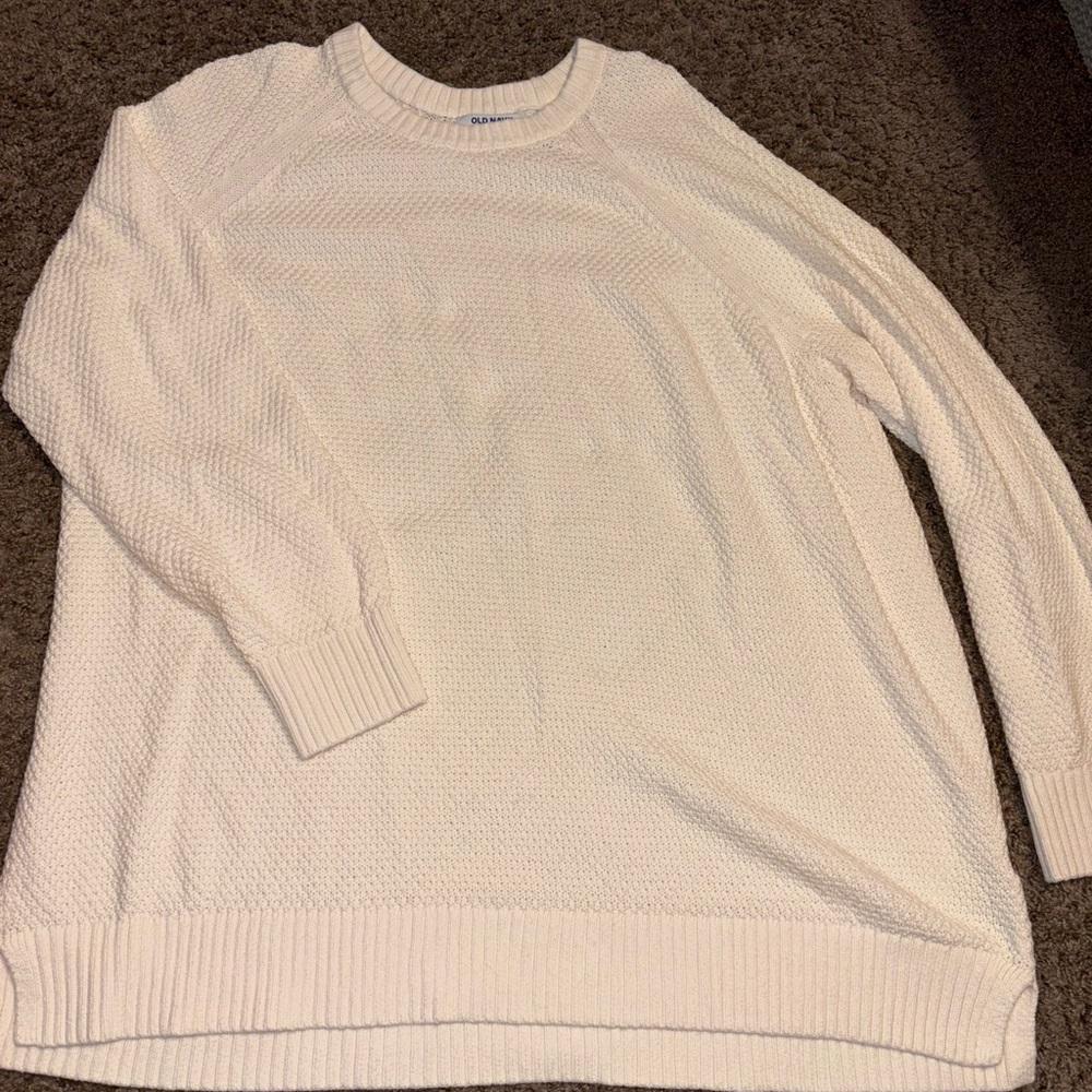 Women’s Old Navy cream knit sweater, size xl tall